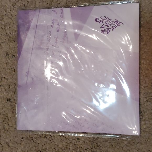 Younique  scarf - Picture 2 of 4